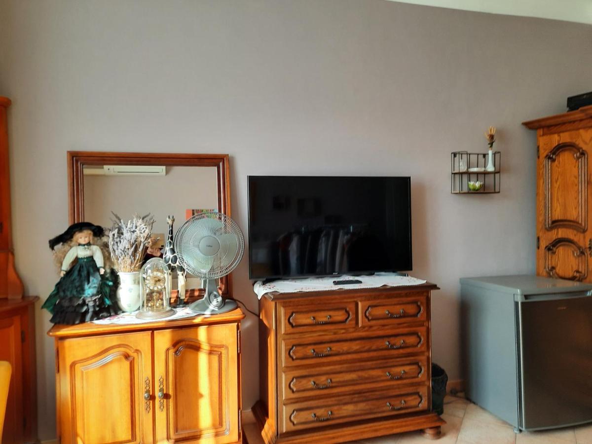 La Chambre De Cleo Канны Экстерьер фото